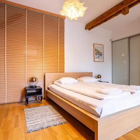 Victus Apartamenty, Royal شقة