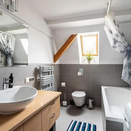 Victus Apartamenty, Royal شقة